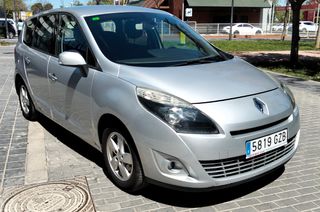 Renault Grand Scenic 2010