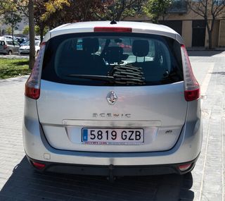 Renault Grand Scenic 2010