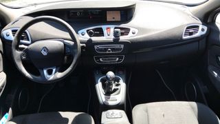 Renault Grand Scenic 2010