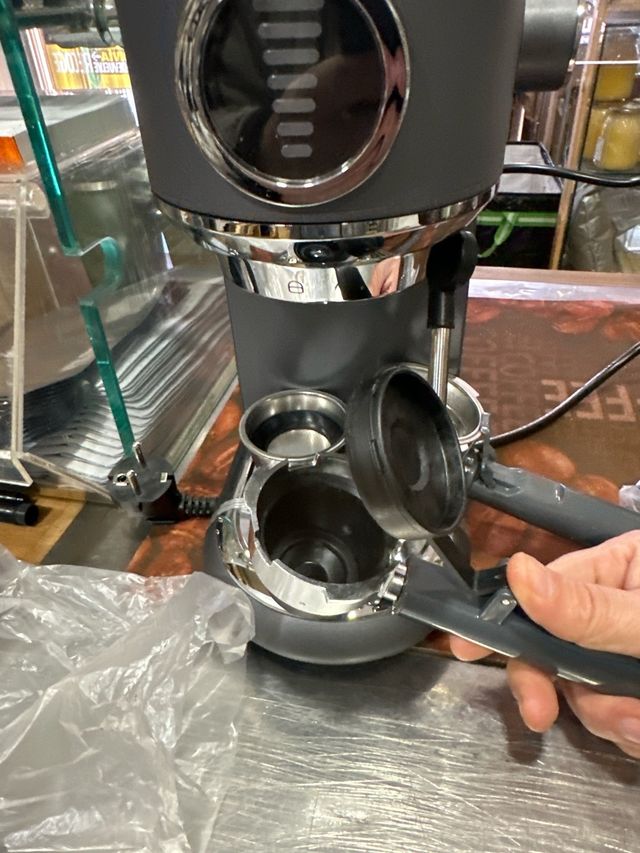 Maquina para cafe con deposito de agua