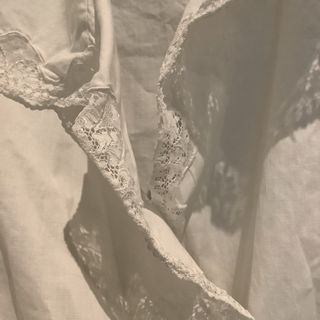 Vestaglia bianca cotone e pizzo