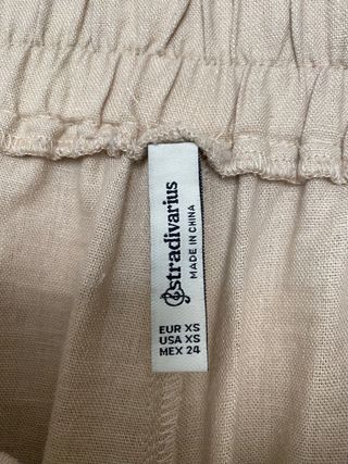 Pantalon ancho de Stradivarius de la talla XS