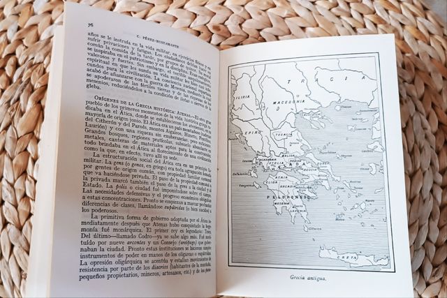 Libro "Compendio de HISTORIA UNIVERSAL'"