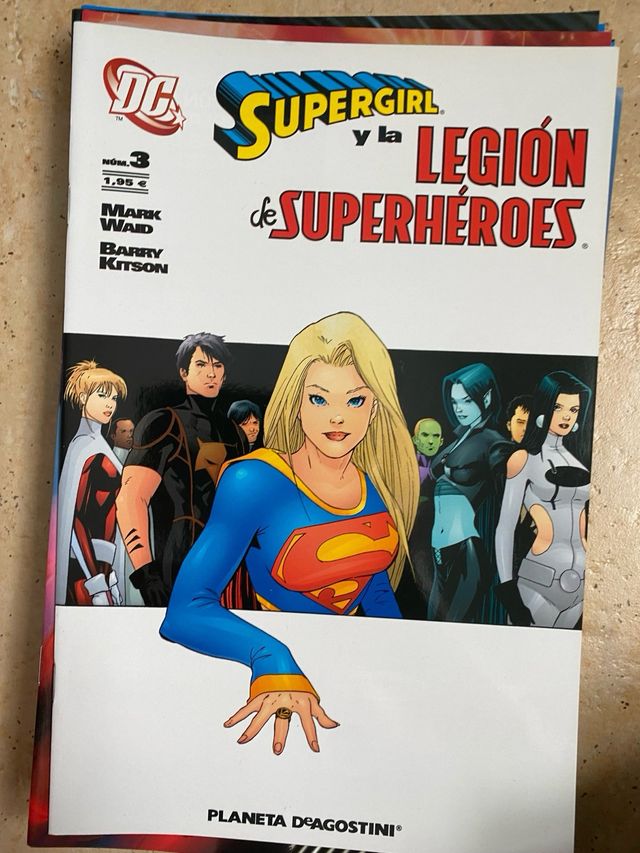 Supergirl. 7 cómics.