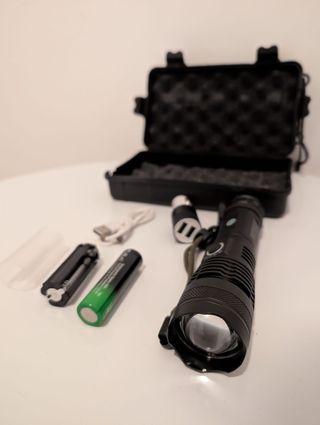 Lanterna Led XHP.50 Potente com Foco luz 500metros