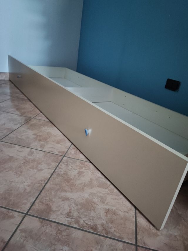 Cassettone cameretta