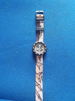 Flik Flak reloj Blanco y Negro Yin y Ya