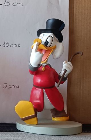 Tío Gilito figura Disney 4 Hachette