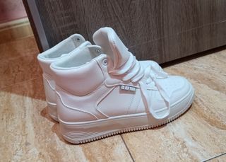 Zapatillas + plantillas de gel