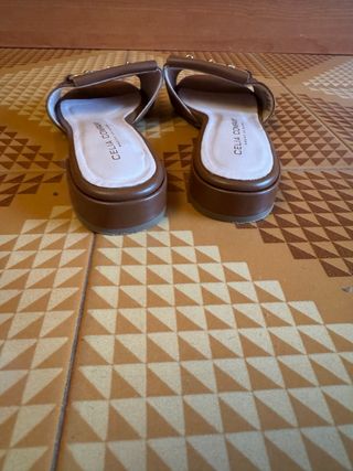 Sandalias / chanclas celia company