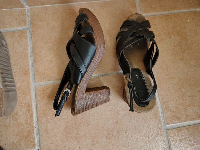 2-Sandalias de piel mujer T-39