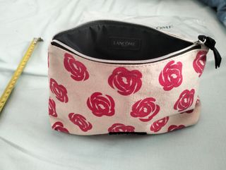 Pochette lancôme 