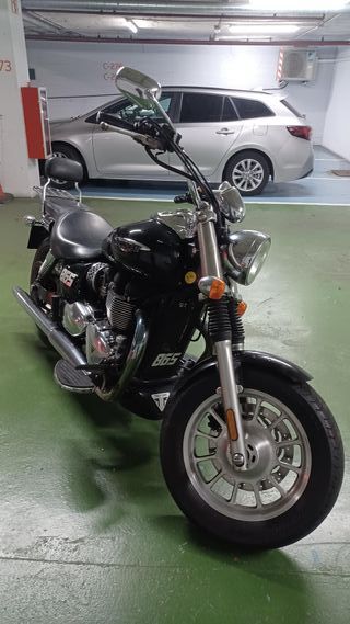 Triumph America 900 2014