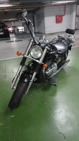 Triumph America 900 2014