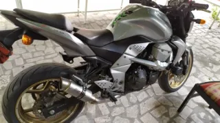 ESCAPE KAWASAKI Z750