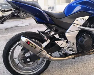 ESCAPE KAWASAKI Z750