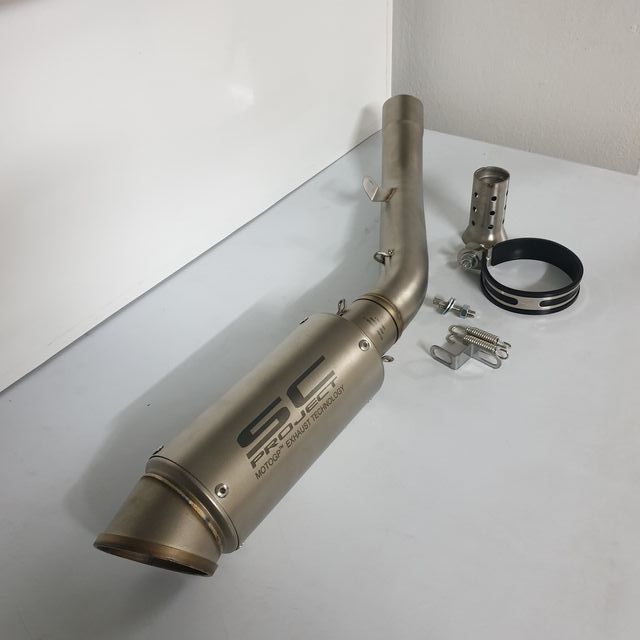 ESCAPE KAWASAKI Z750