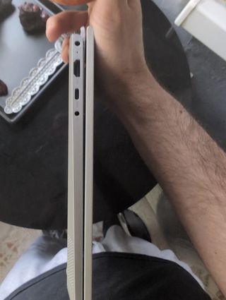 Portatil lenovo táctil 