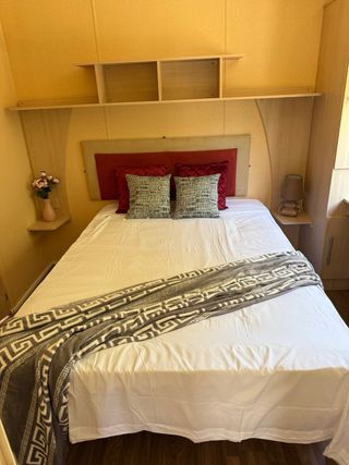 CASA MOVIL 11x4 m 2 DORMITORIOS SUELO TARIMA