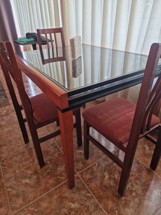 Mesa de comedor cristal y madera extensible