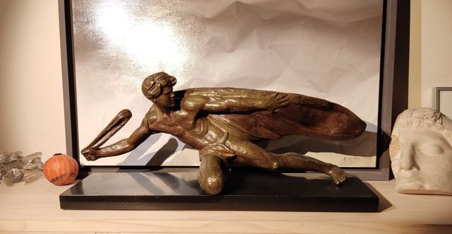 Escultura Art Deco: David. Autor Alexander Kelety