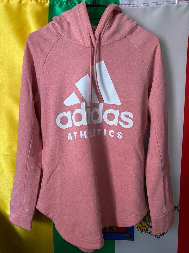 Sudadera adidas rosa claro con capucha y bolsillos