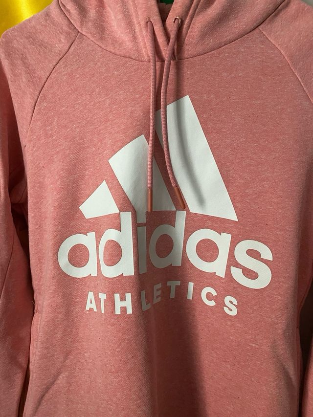 Sudadera adidas rosa claro con capucha y bolsillos