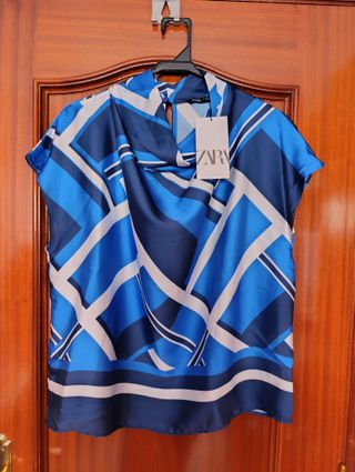 Blusa a estrenar ZARA Mujer Talla XL