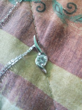 Cadena de plata.