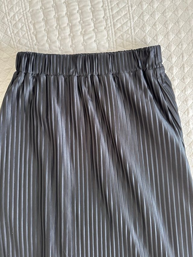 Gonna lunga nera plissettata