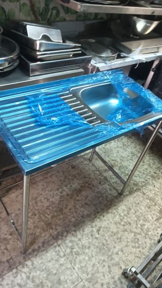 Fregadero 100x50cm a estrenar cn 
  patas inoxidab