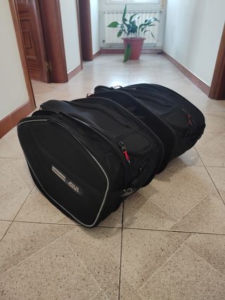 Alforjas Givi