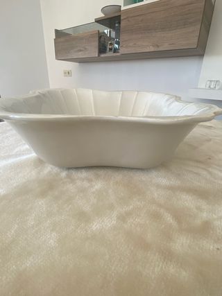 Fuente porcelana antigua