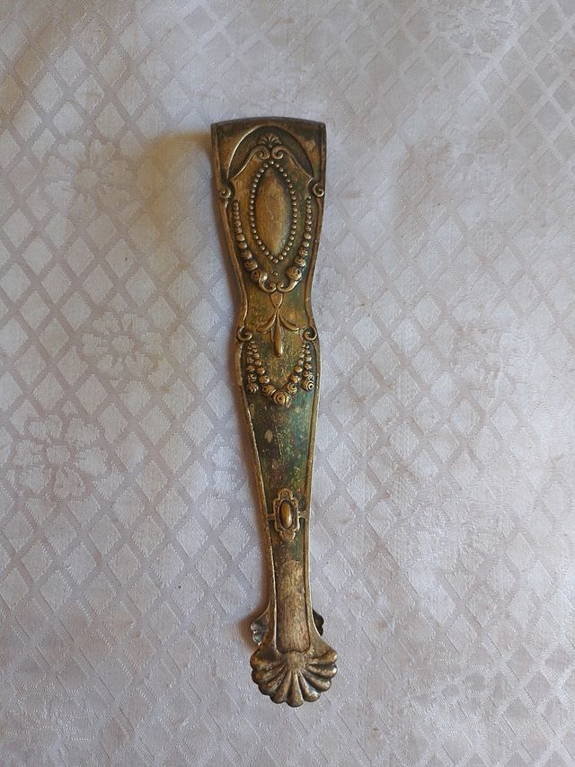 Pinza antigua