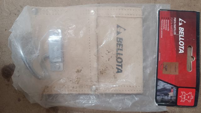 Porta martillo bellota 