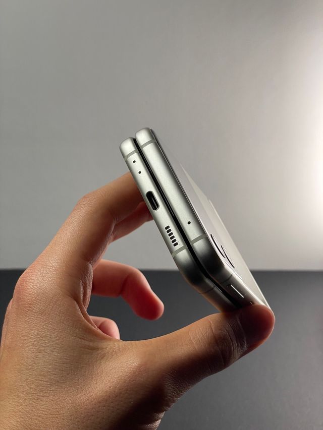 Samsung Galaxy Z Flip3 5G da 256 GB