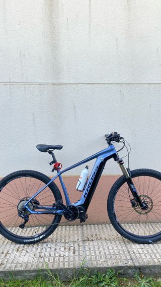 Bicicleta eléctrica montaña