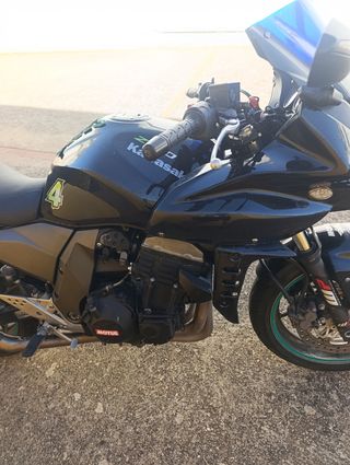 Kawasaki z750s
