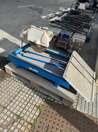 Mesa de corte por agua