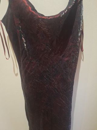 Vestido de fiesta largo.
