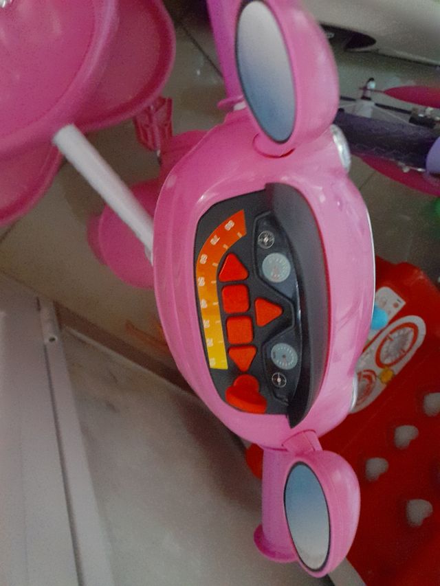 Triciclo vespa 3 ruote bimba rosa