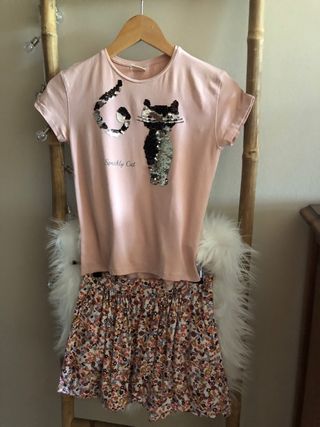 conjunto falda pantalon y camiseta niña