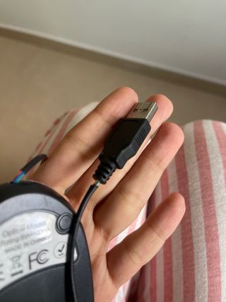 Ratón con cable