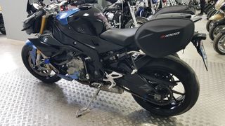 BMW S1000R