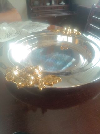 Vajilla plateada plato
