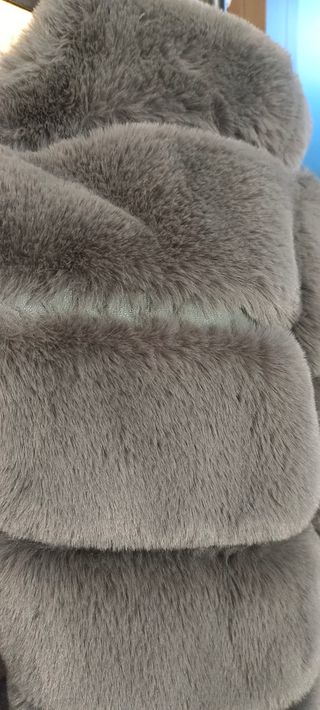 Abrigo pelo elegante