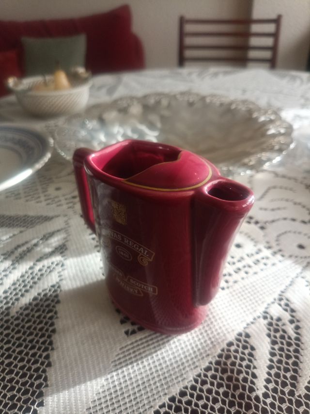 Caneca de whisky antigo Chivas Regal