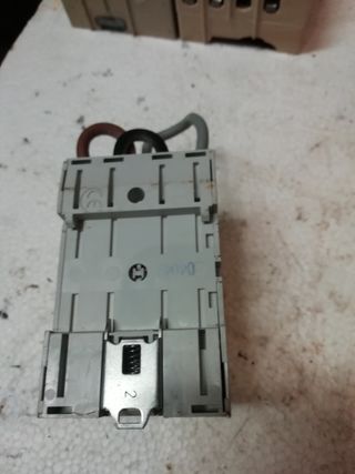 Aparatos eléctricos de control