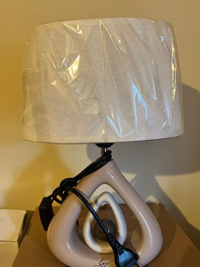 Lampada da tavolo moderna E27 Madrhélen