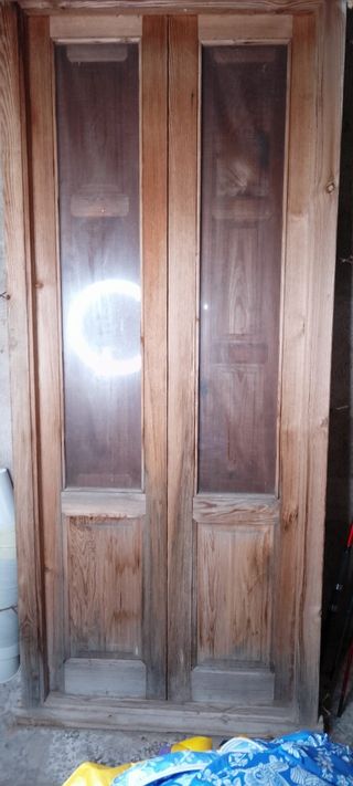 Puerta pino de balcón